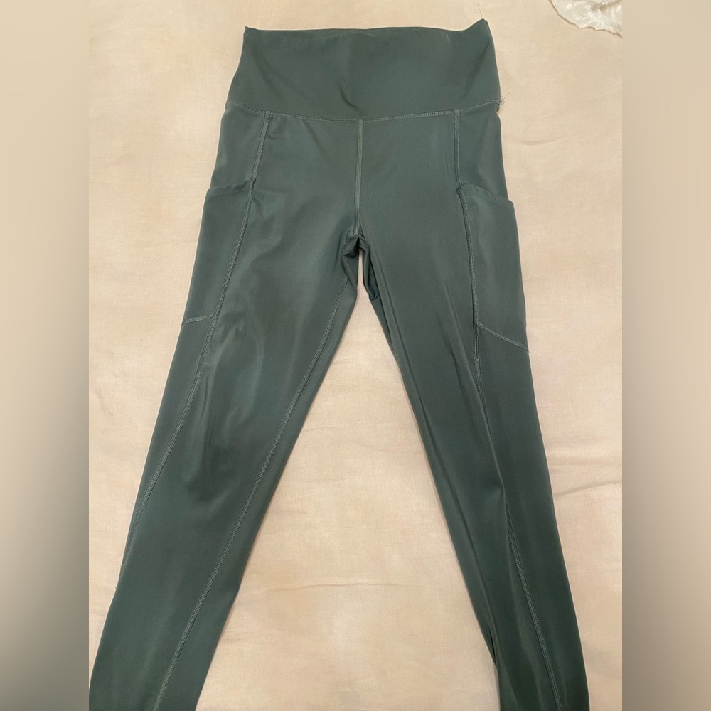 Green American Eagle Leggings with Pockets